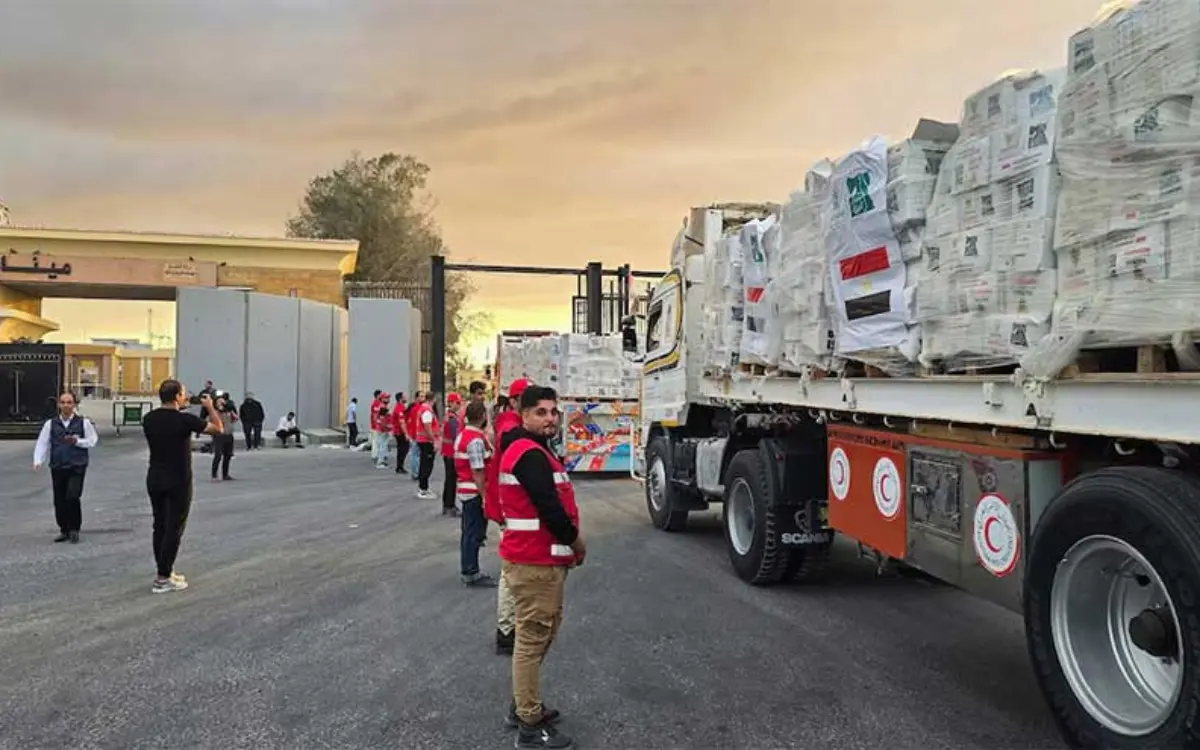 Israel opens Rafah crossing to allow aid enter Gaza