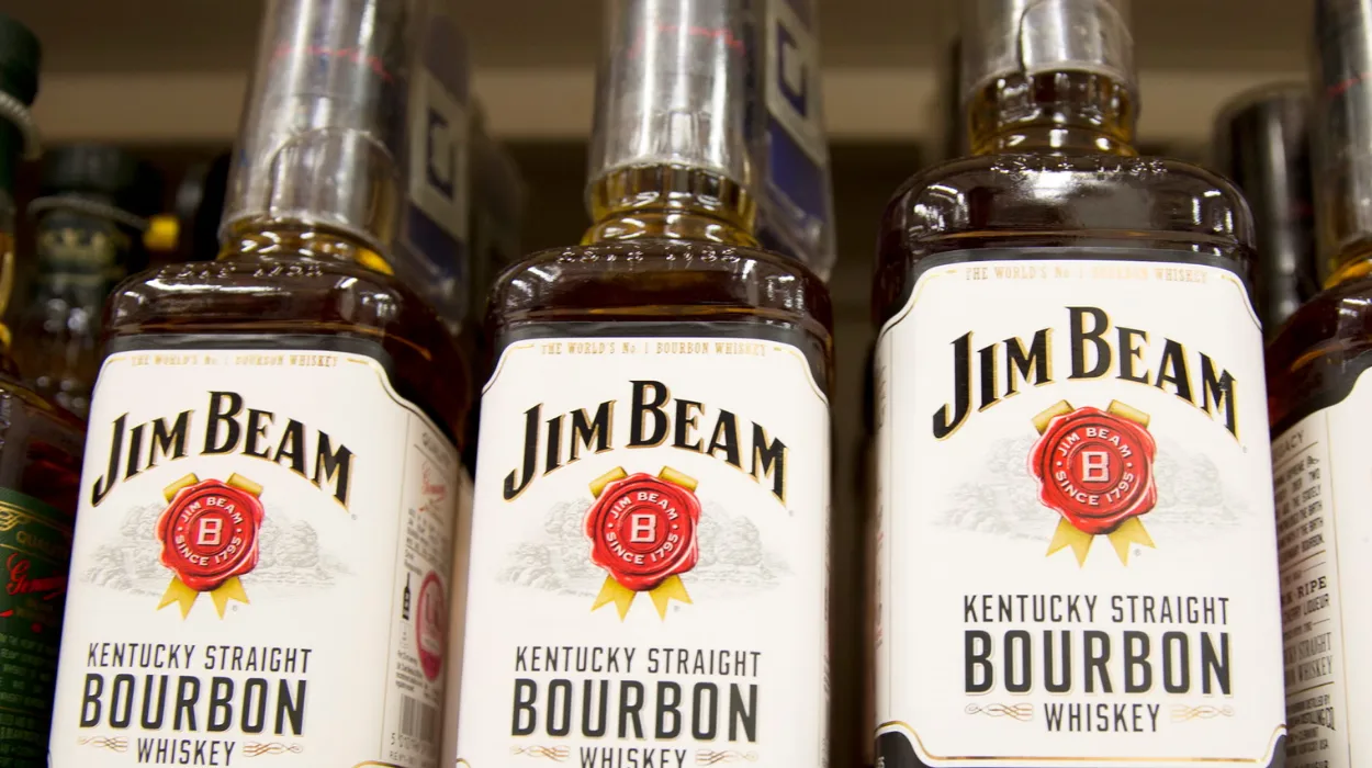 Jim Beam shutting down bourbon production in Kentucky for 2026