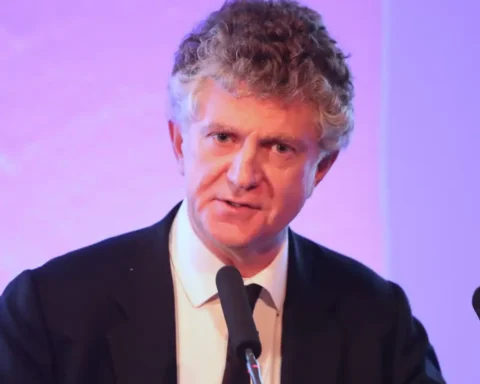Jonathan Powell played no part in China spy case