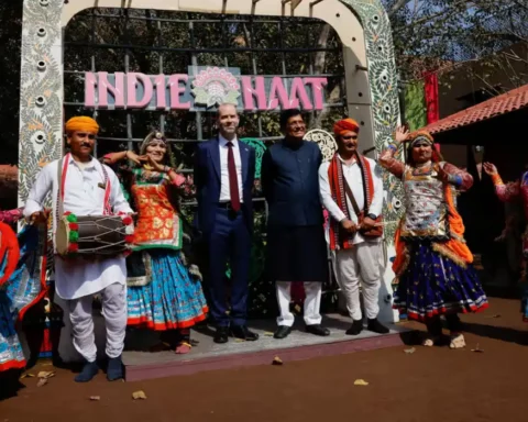 Jonathan Reynolds denies misrepresenting legal career