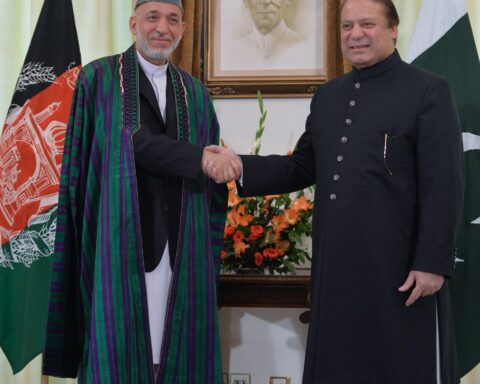 Pakistan peace negotiations diplomatic handshake agreement