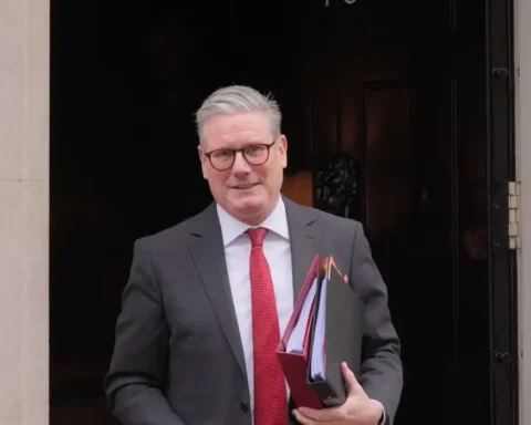 Keir Starmer calls Tories “blockers” defending growth plan at PMQs