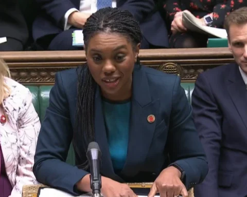 Keir Starmer declines to confirm no-tax-rise pledge