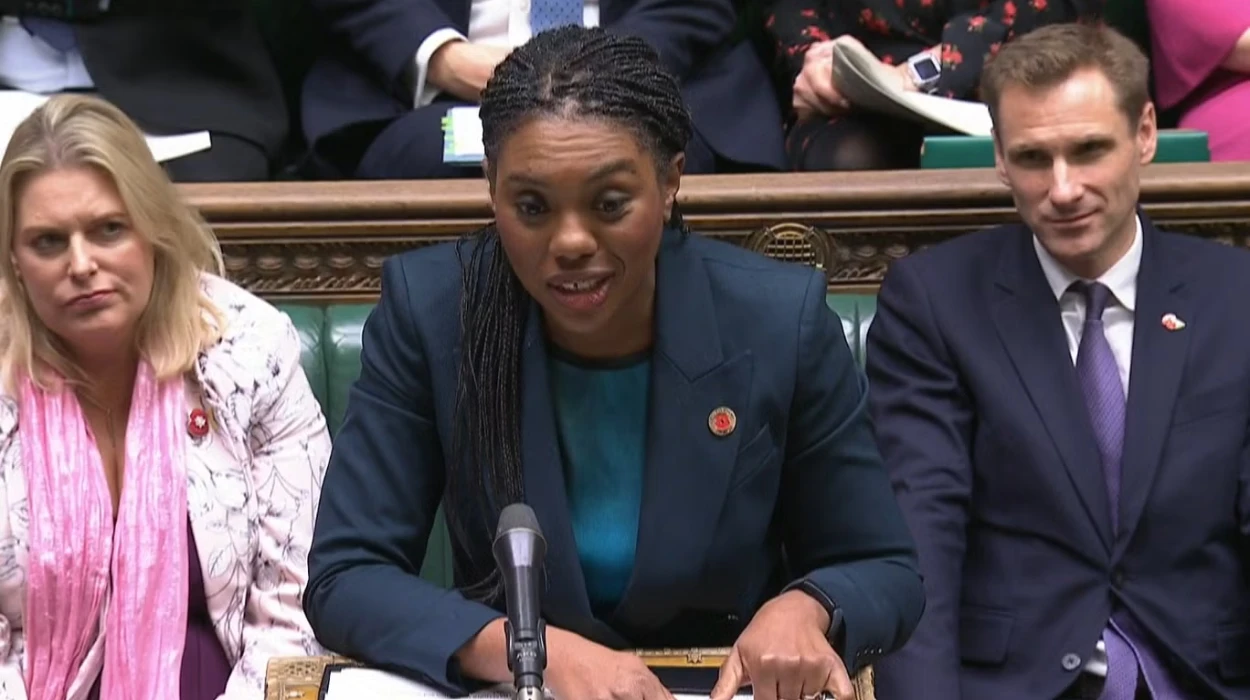 Keir Starmer declines to confirm no-tax-rise pledge