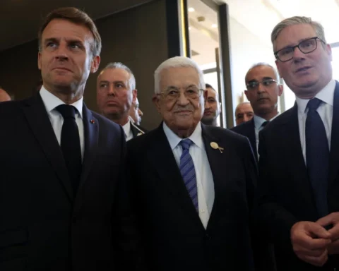 Keir Starmer expresses relief after Israeli hostages release