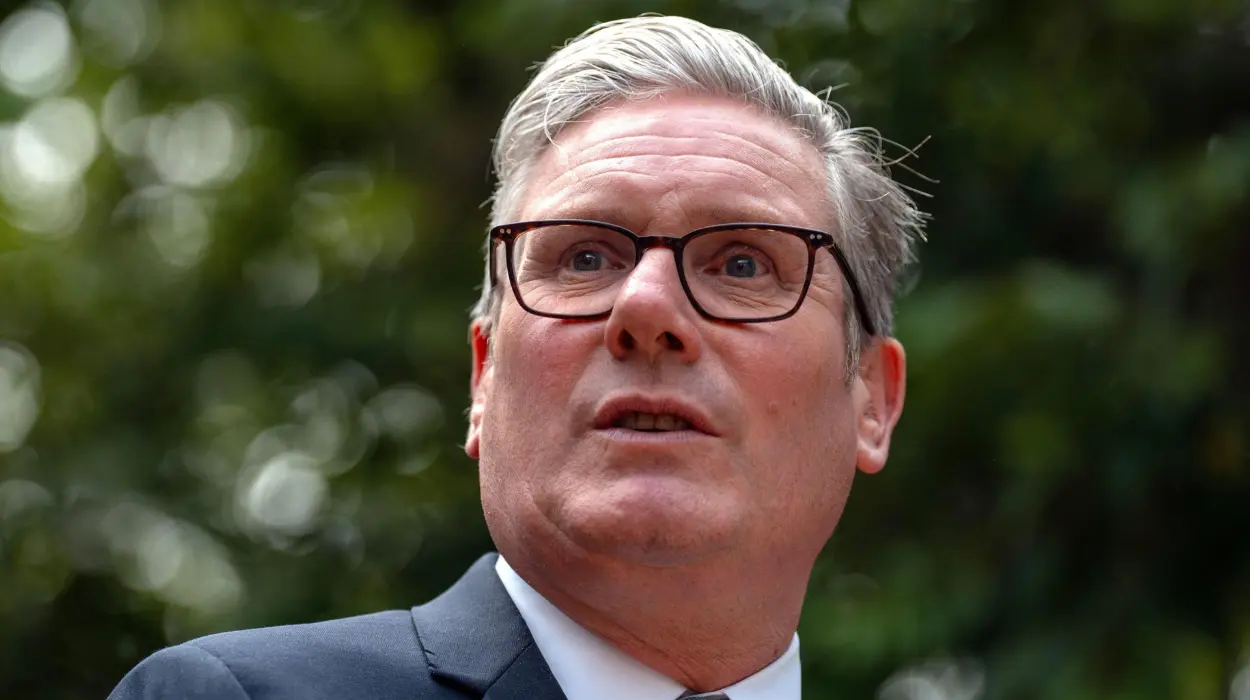 Keir Starmer faces criticism over ‘same-old’ team