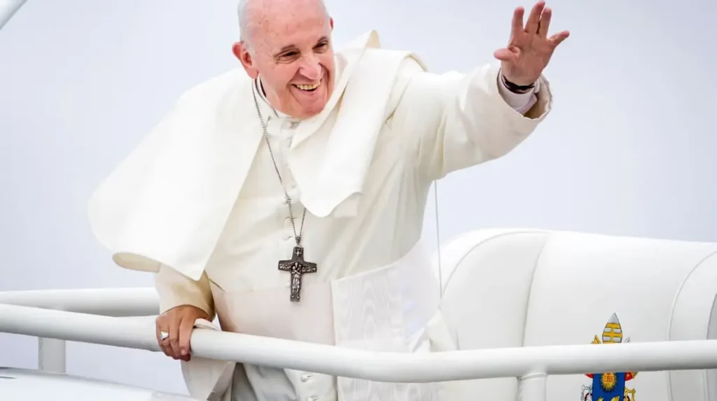 Keir Starmer pays tribute to “pope for the poor”