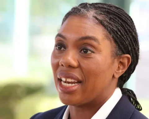 Kemi Badenoch hits Keir Starmer over Peter Mandelson emails