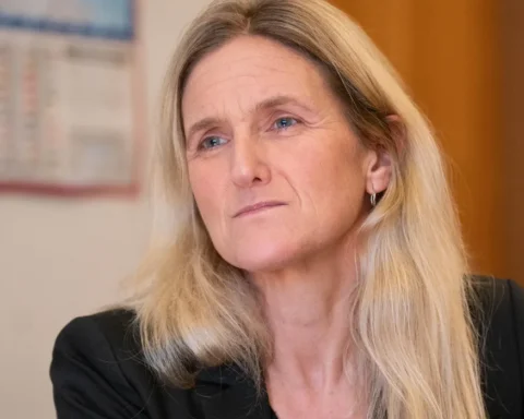 Kim Leadbeater says before assisted dying discuss alternatives