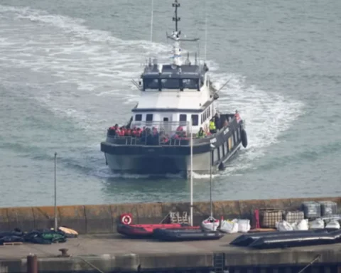 Labour awards asylum contracts despite prior promise