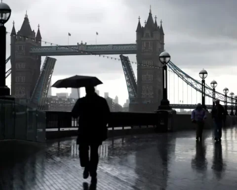 Labour launches review of pension age policy