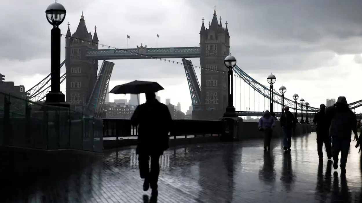 Labour launches review of pension age policy