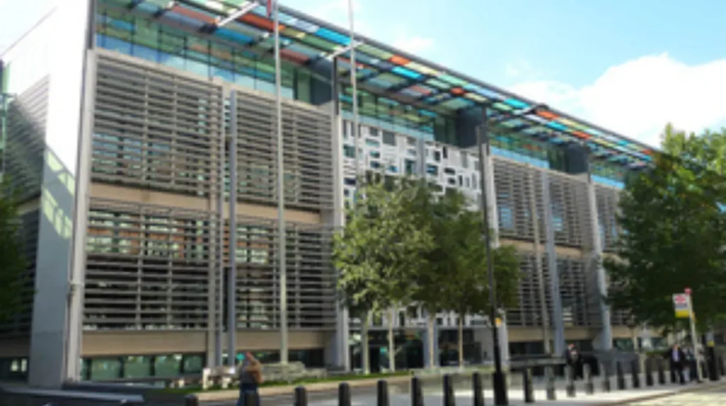 Legal Structure of the Boundary Commission