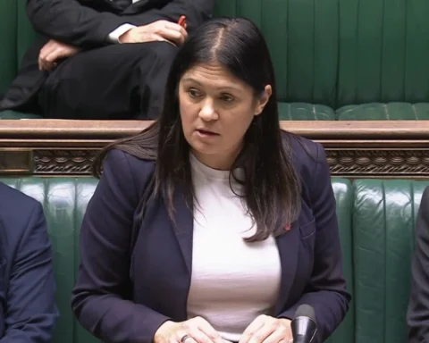 Lisa Nandy calls Trump’s Greenland tariff threat ‘wrong and unhelpful’