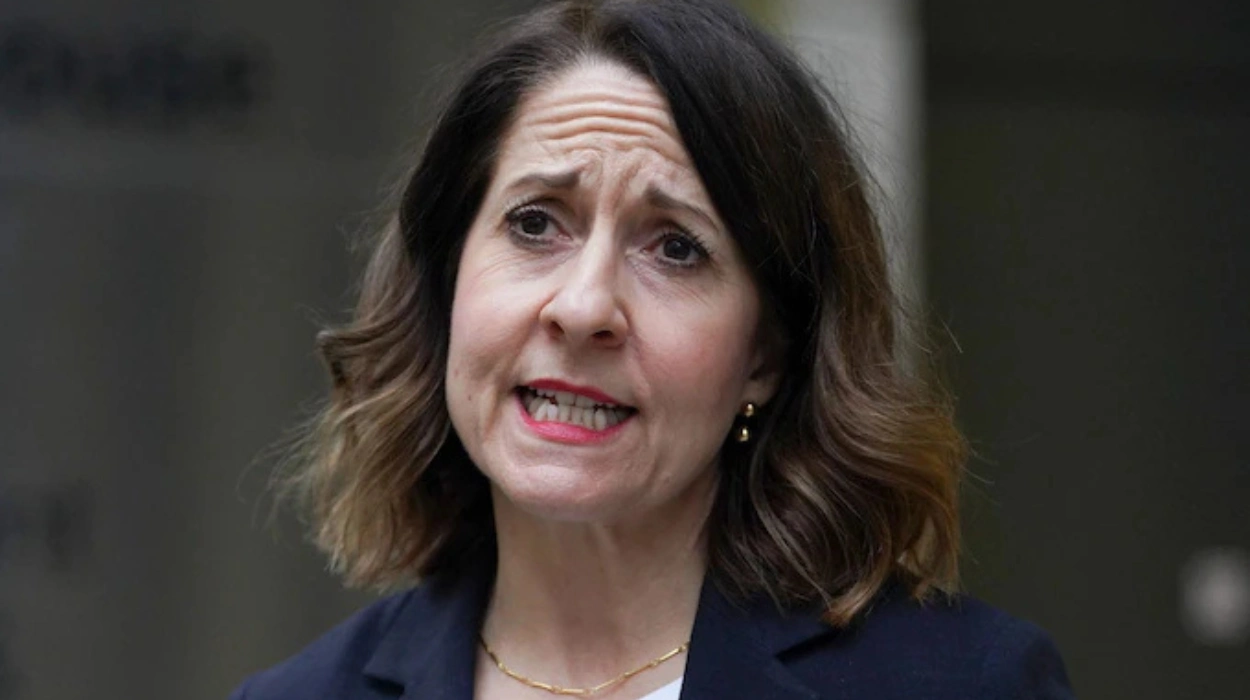 Liz Kendall pressured to halt £3bn reform proposal
