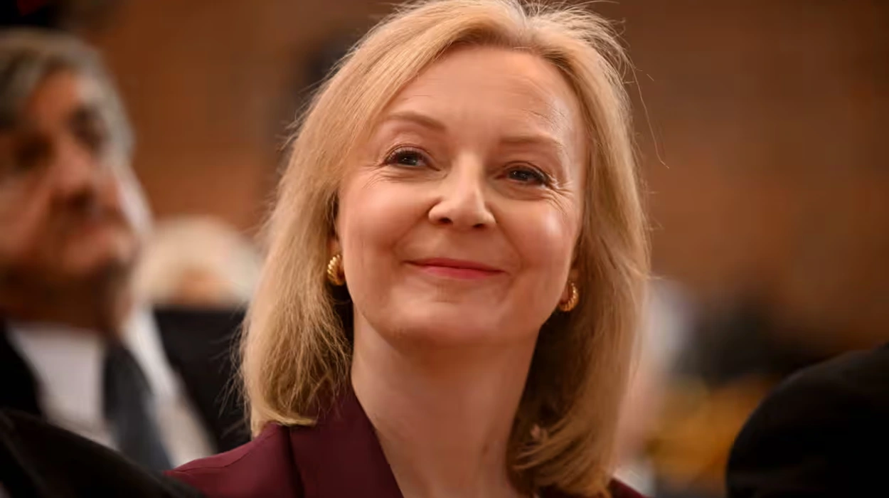 Liz Truss warns Britain at risk unless British media is 'Fixed