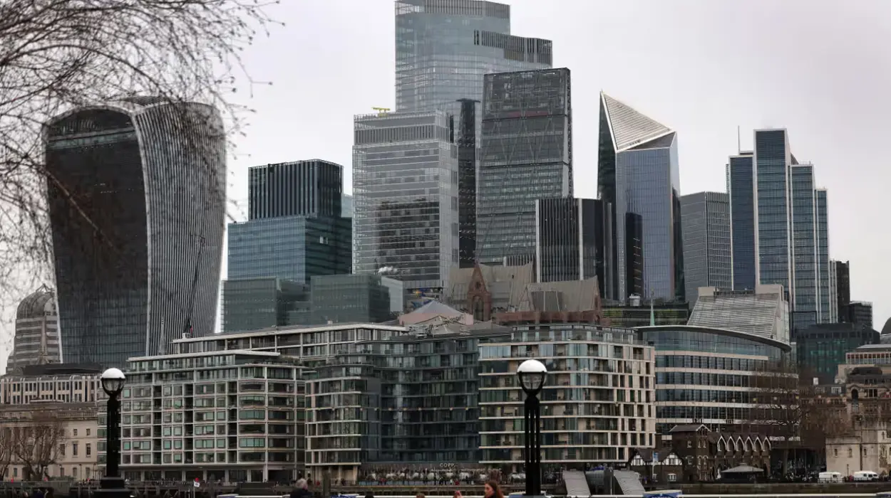 London fraud alert Overpriced tickets for New Year's Eve fireworks