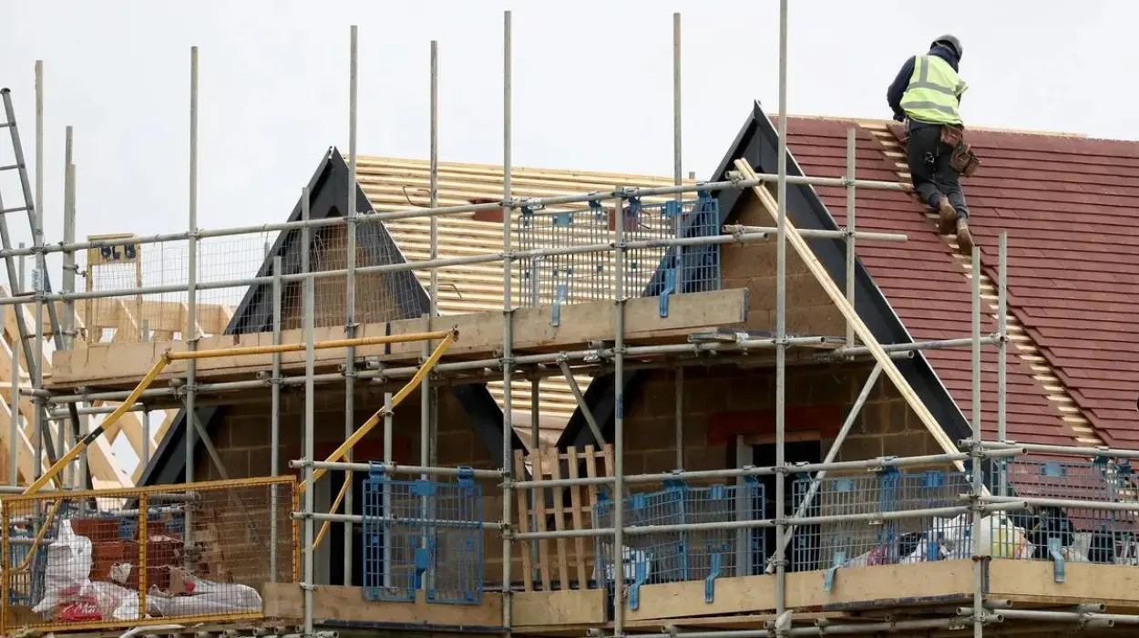 London house prices £21,000 higher due to slow housing supply