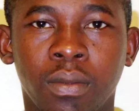 London tube bomb plotter released early and deported