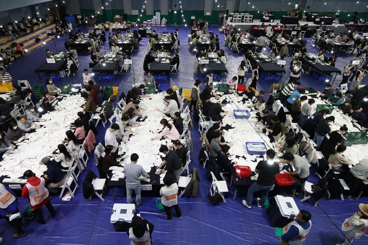 South Korea Faces Political Reckoning as Election Crisis Deepens in Seoul 2026 3 Campaign activity linked to South Korea election crisis in Seoul
