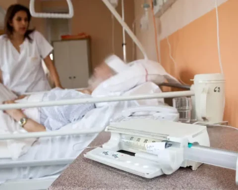 MPs split on assisted dying, call for better palliative care