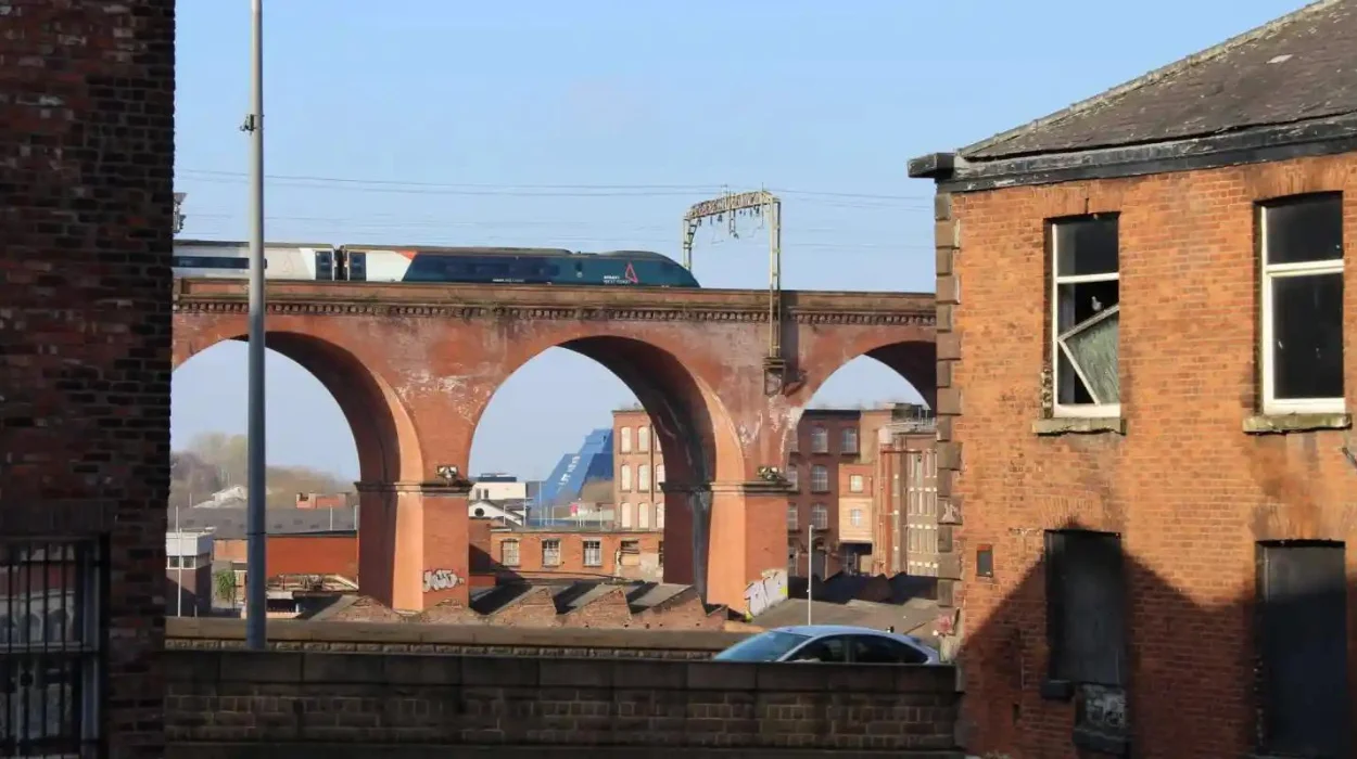 Mayor Andy Burnham demands action on Avanti's West Coast performance issues