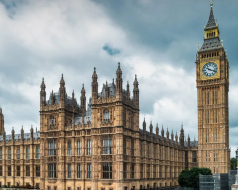 Met Police apologises for data breach revealing Westminster ‘honeytrap’ victims