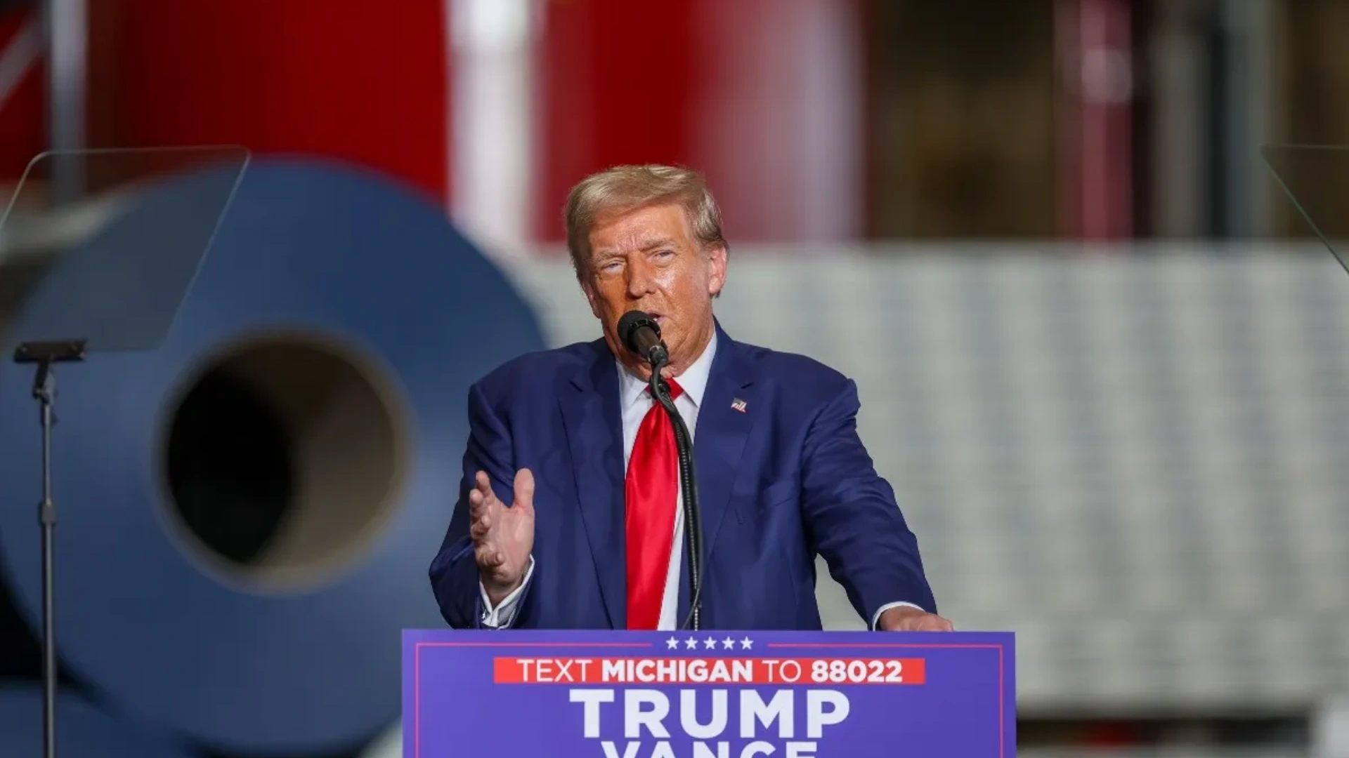 Michigan autoworker TJ Sabula suspended after Trump heckling receives donation surge