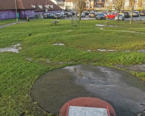 Mill Hill residents slam council on playground plan in Barnet