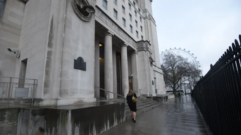 Ministry of Defence to fight Afghan data leak compensation claims