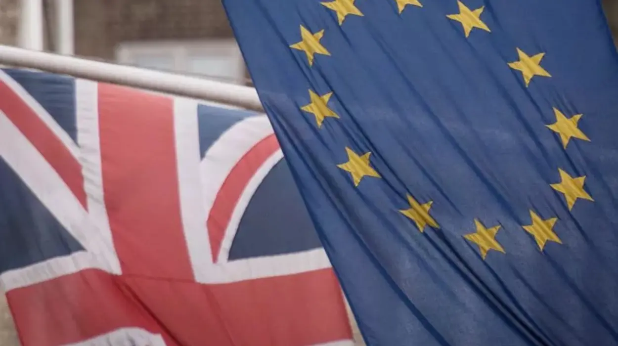 More than 7,600 call for UK to rejoin European Union