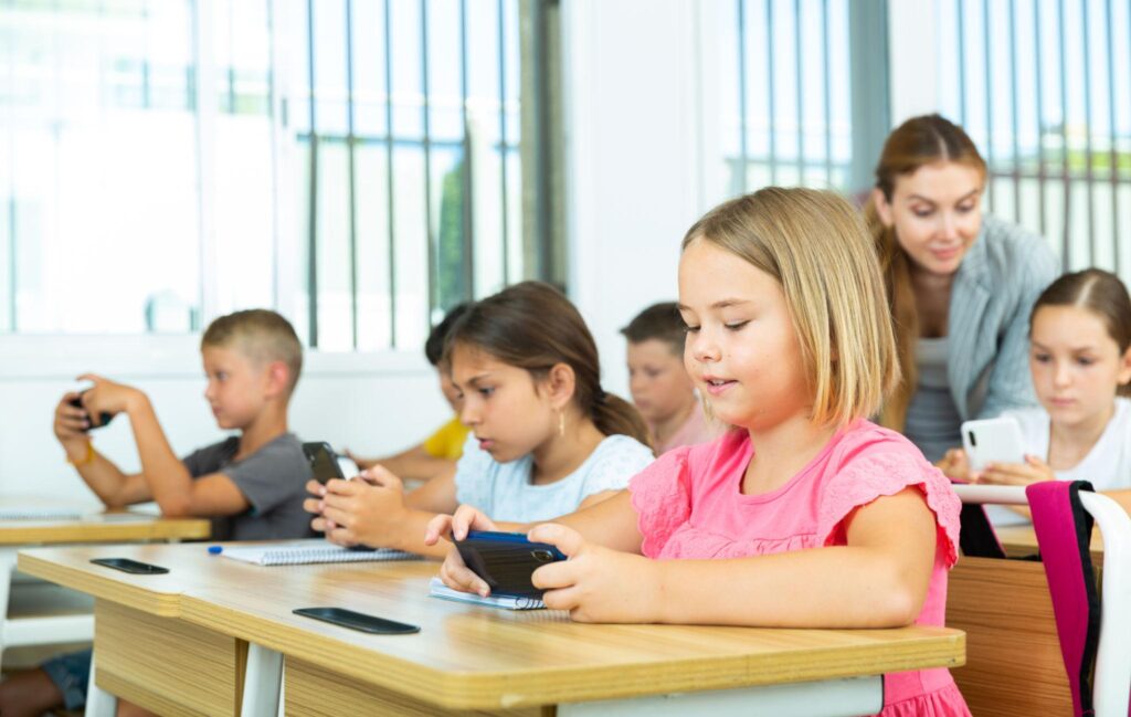 Germany digital policy focus on children using smartphones in classrooms