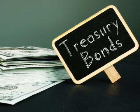 Trump bond investment showing US Treasury bonds in 2026 financial markets