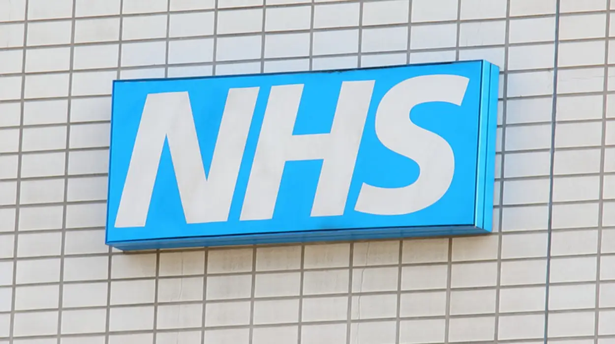 NHS spends £850k on London-Leeds staff train travel