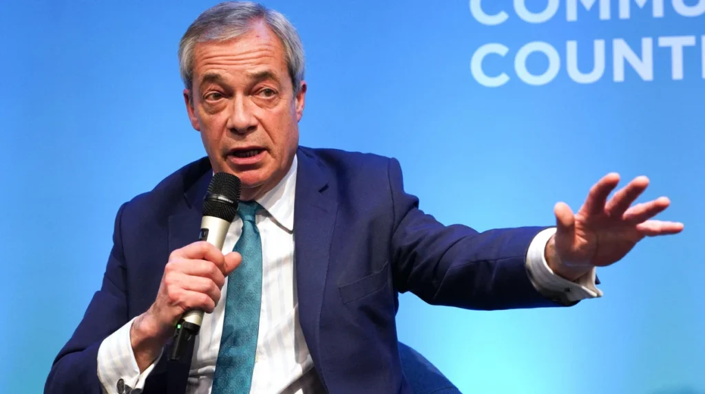 Nigel Farage urges Zelenskiy to seek a truce with Russia