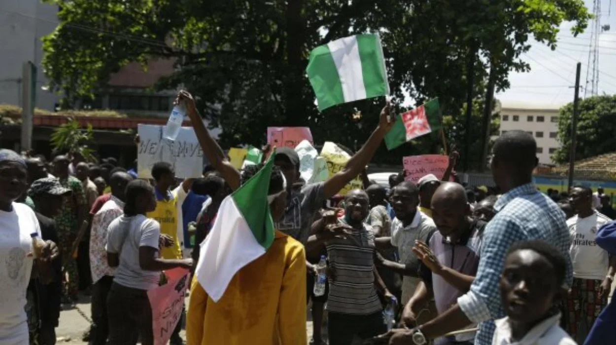 Nigeria unrest Protesters ‘shot dead’ in Lagos
