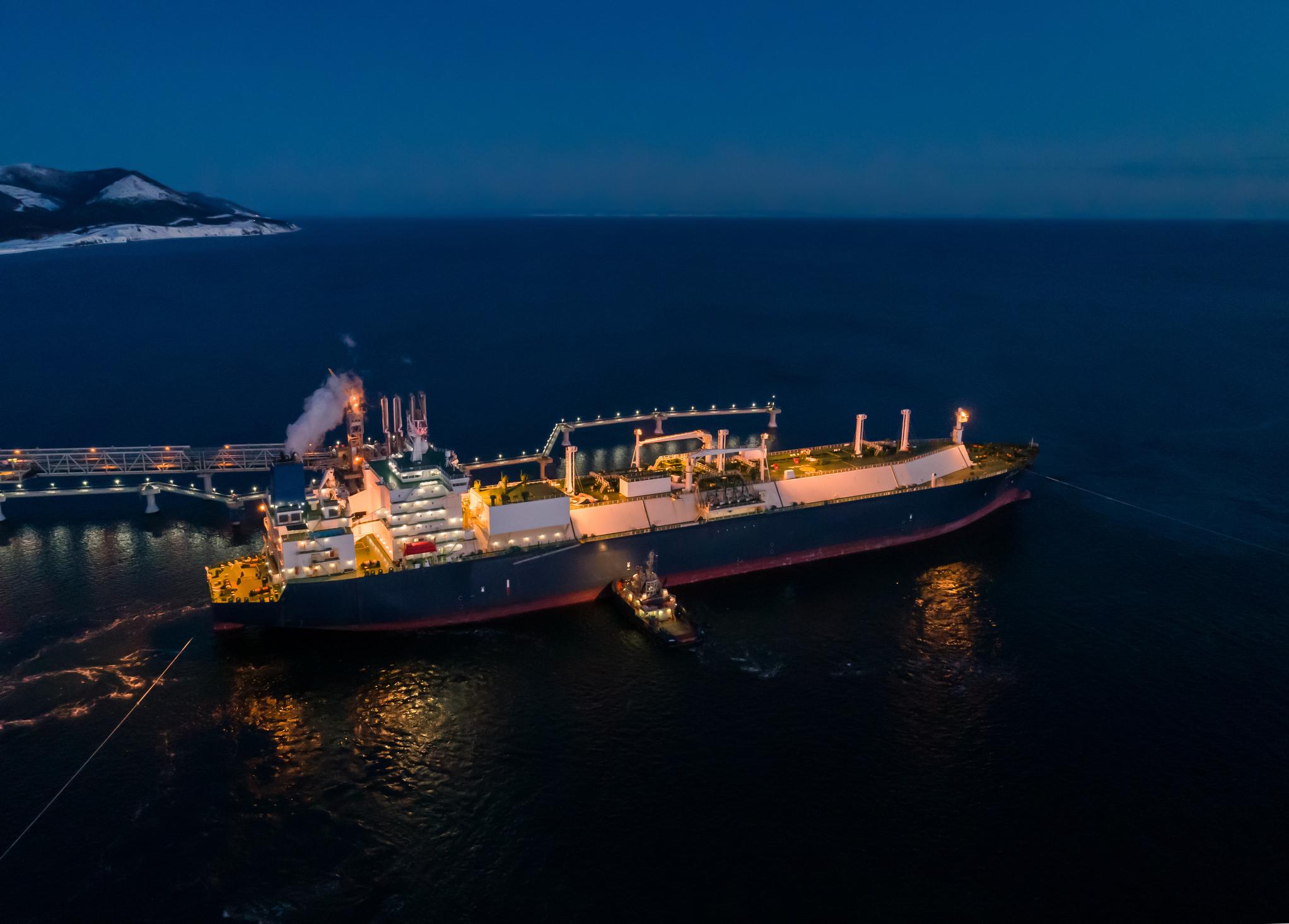 Russia LNG Asia Pacific trade LNG tanker unloading natural gas at Asia Pacific import terminal