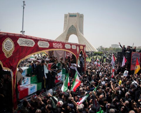 Aerial view of Tehran crowd during Iran leadership transition ceremony