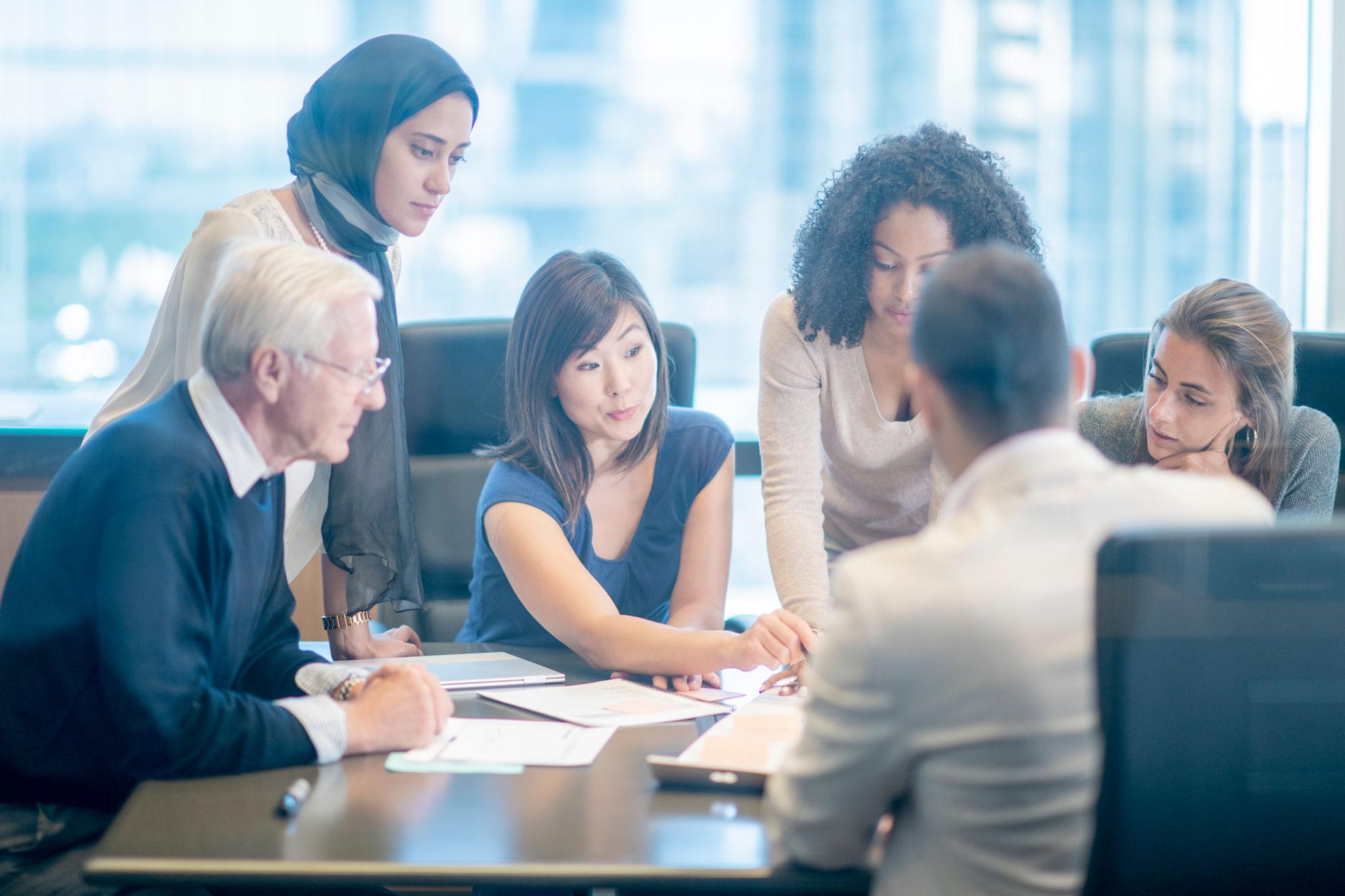 Advertising Market Downturn Fears Rise as M&C Saatchi Warns on War Impact 3 advertising market downturn affecting global media and entertainment industry revenues