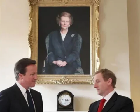 Kier Starmer moves Thatcher's portrait