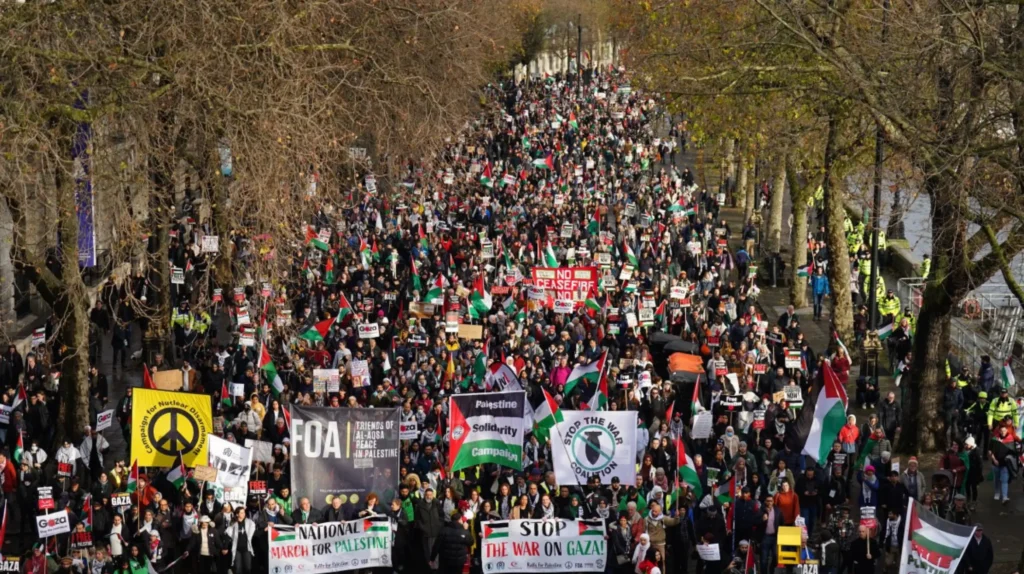 PM Rishi Sunak Calls for Campus Peace Amid Gaza Protests