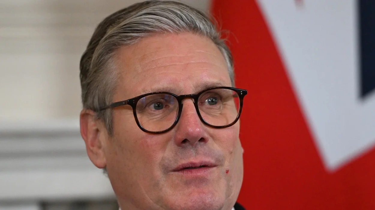 Keir Starmer rejects retaliatory tariffs on the US, urging calm dialogue over Trump’s Greenland threats and warning a trade war would harm allies.