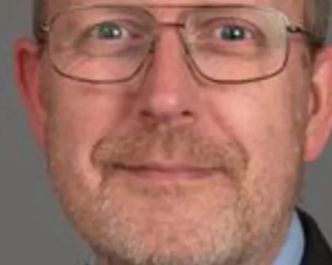 Paul Bean suspended from Home Office asylum role