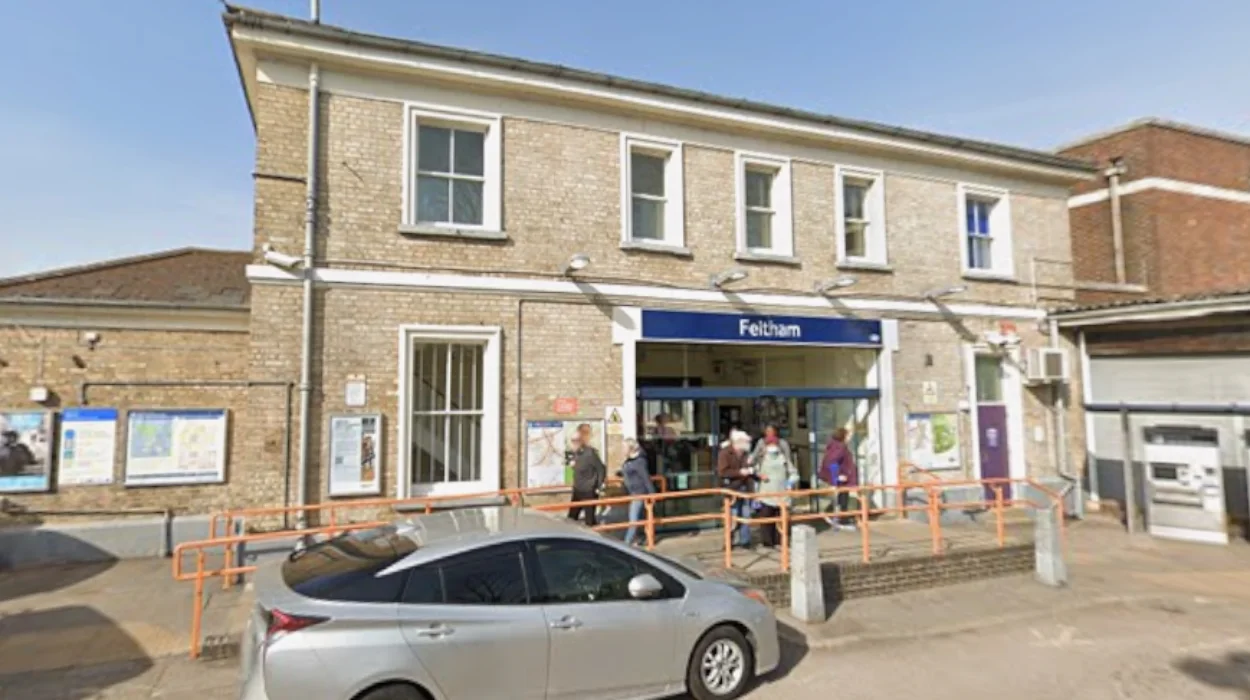 Police probe train sexual assault between Feltham and Richmond