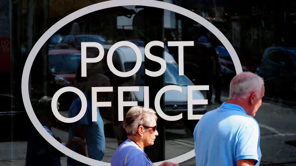 Post office to shut 115 branches, endangering 2,000 jobs