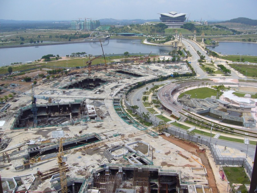 Malaysia energy crisis response impacts Putrajaya administrative offices energy consumption