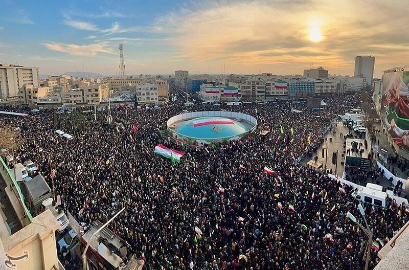 Iran political sentiment influenced by economic pressure and daily life in Tehran