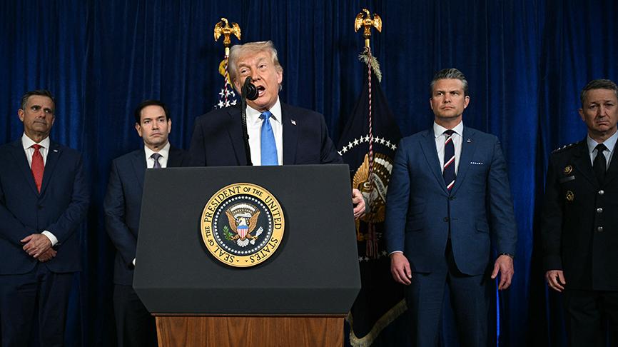 Trump foreign policy criticism highlights clash with Pope Leo over peace efforts