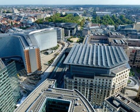 Ukraine economic recovery funds supported by European Union policy