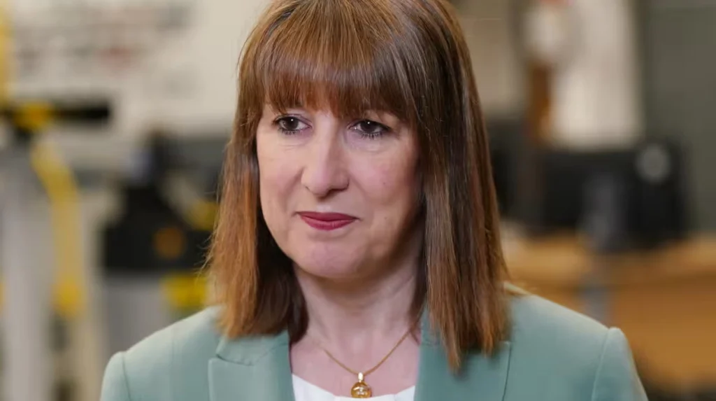 Rachel Reeves faces call to stop HMRC raid as GDP falls